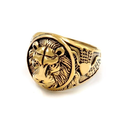 ring lion face of the king of the savannah