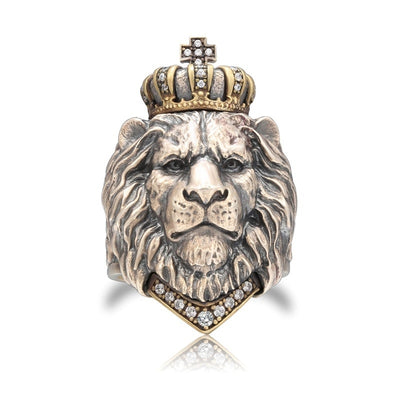 ring lion head in silver with a flaming mane